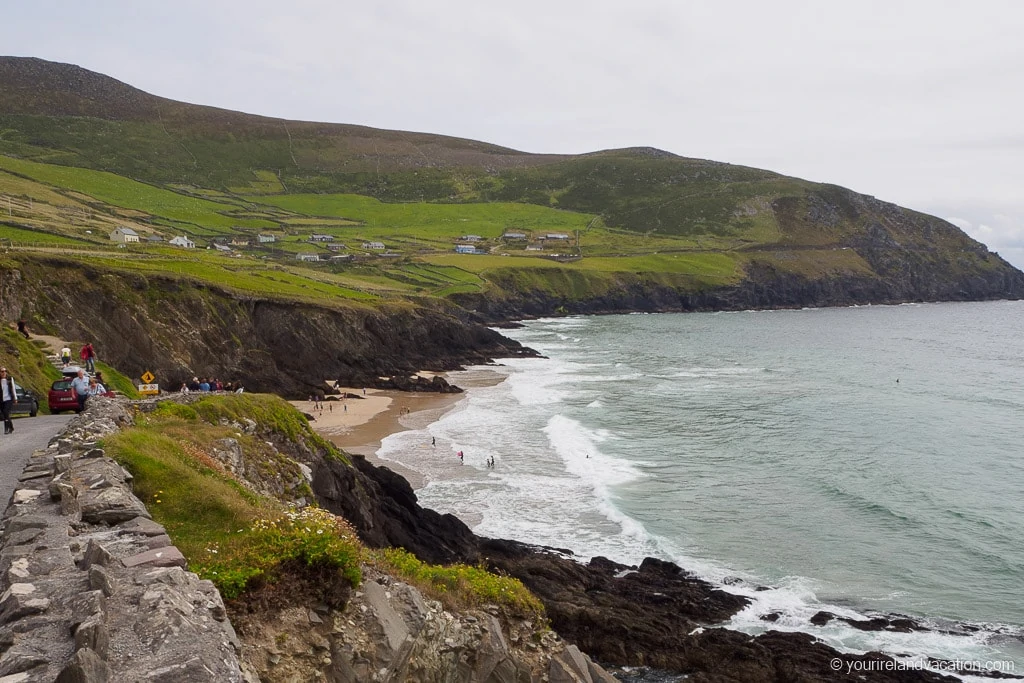 Coumeenoole Beach