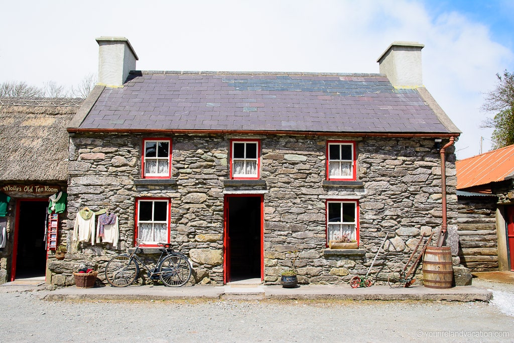 Molly Gallivans Visitor Centre